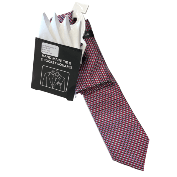corbata con pañuelo