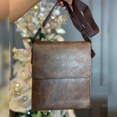 Bulto Mensajero en leather c5-1017 Marron