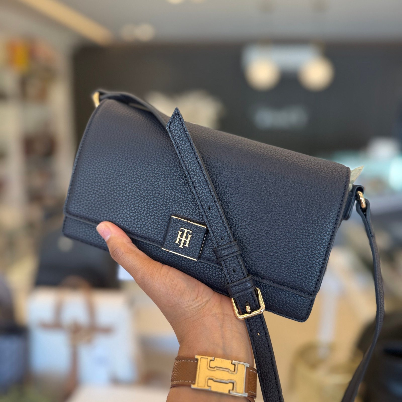 Crossbody Tommy Hilfiger Azul az232