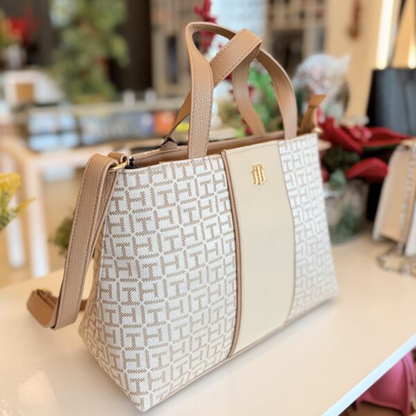 Cartera Tommy Hilfiger Mediana Apricot
