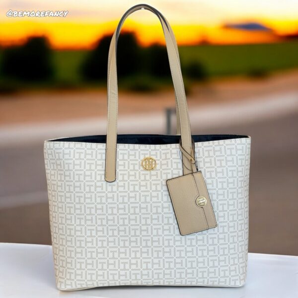 Cartera Tommy Hilfiger Tote 250 White