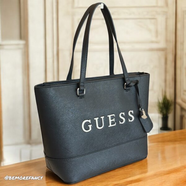 Cartera Guess Kelani Negra