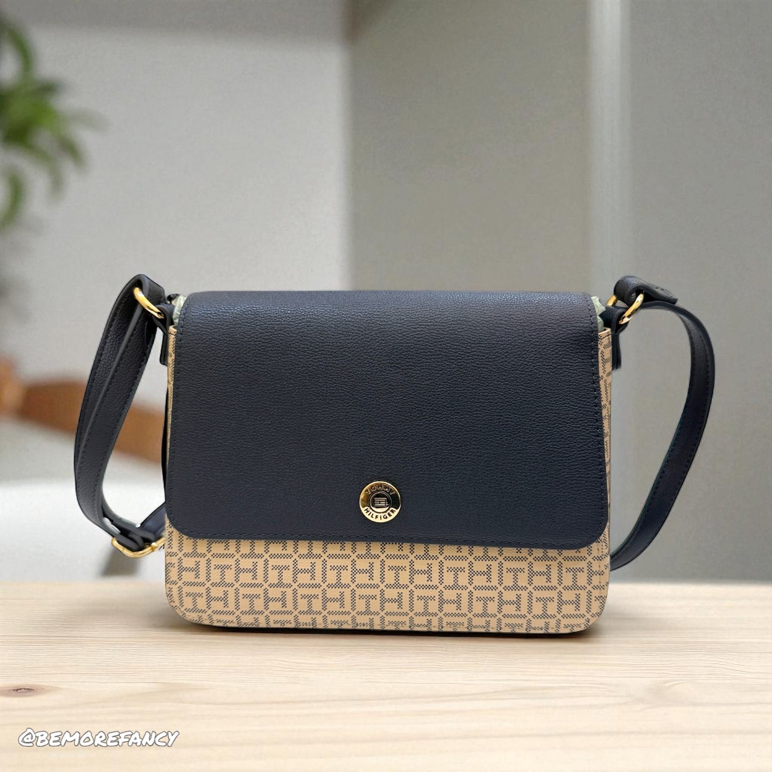 Crossbody Tommy Hilfiger 0Ga - Imagen 2