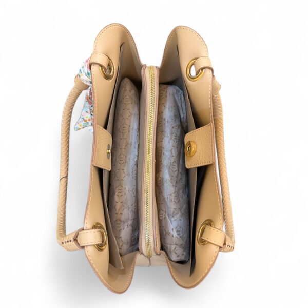 Cartera Nanette Lepore Oatmetal Kaki