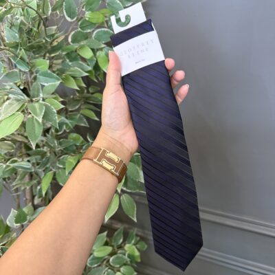Corbata Geoffrey Beene Morada