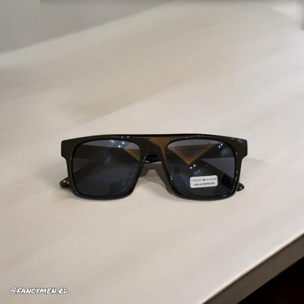 Gafas Tommy Hilfiger Square BK