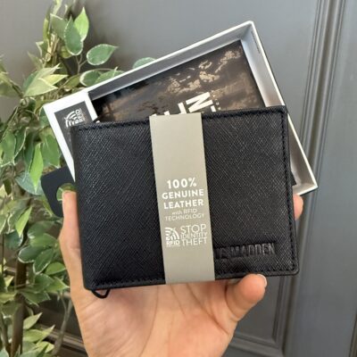 Billetera Steve Madden RFID Negra Bk89