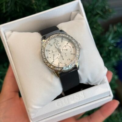 Reloj Guess Swirl W1096L1 silicon Strap
