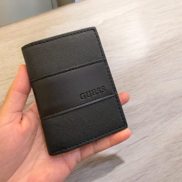 Billetera Guess Trifold Logo negra