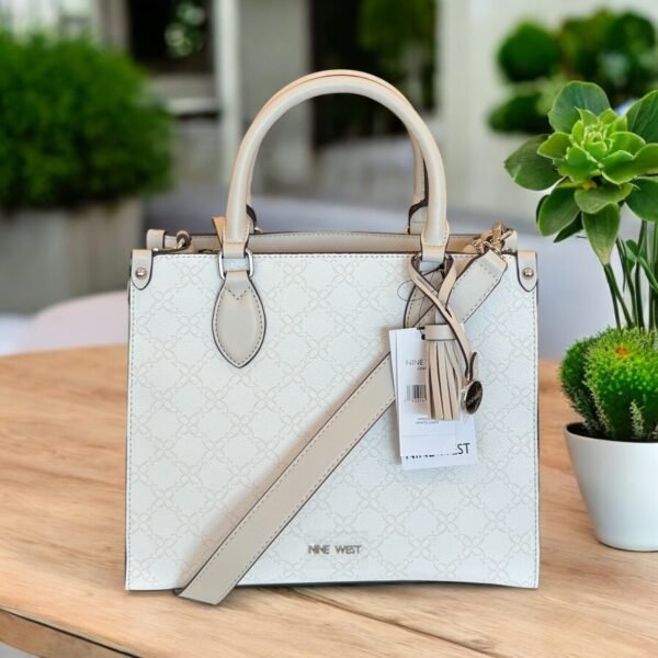 Cartera Nine West Chelsay Beige