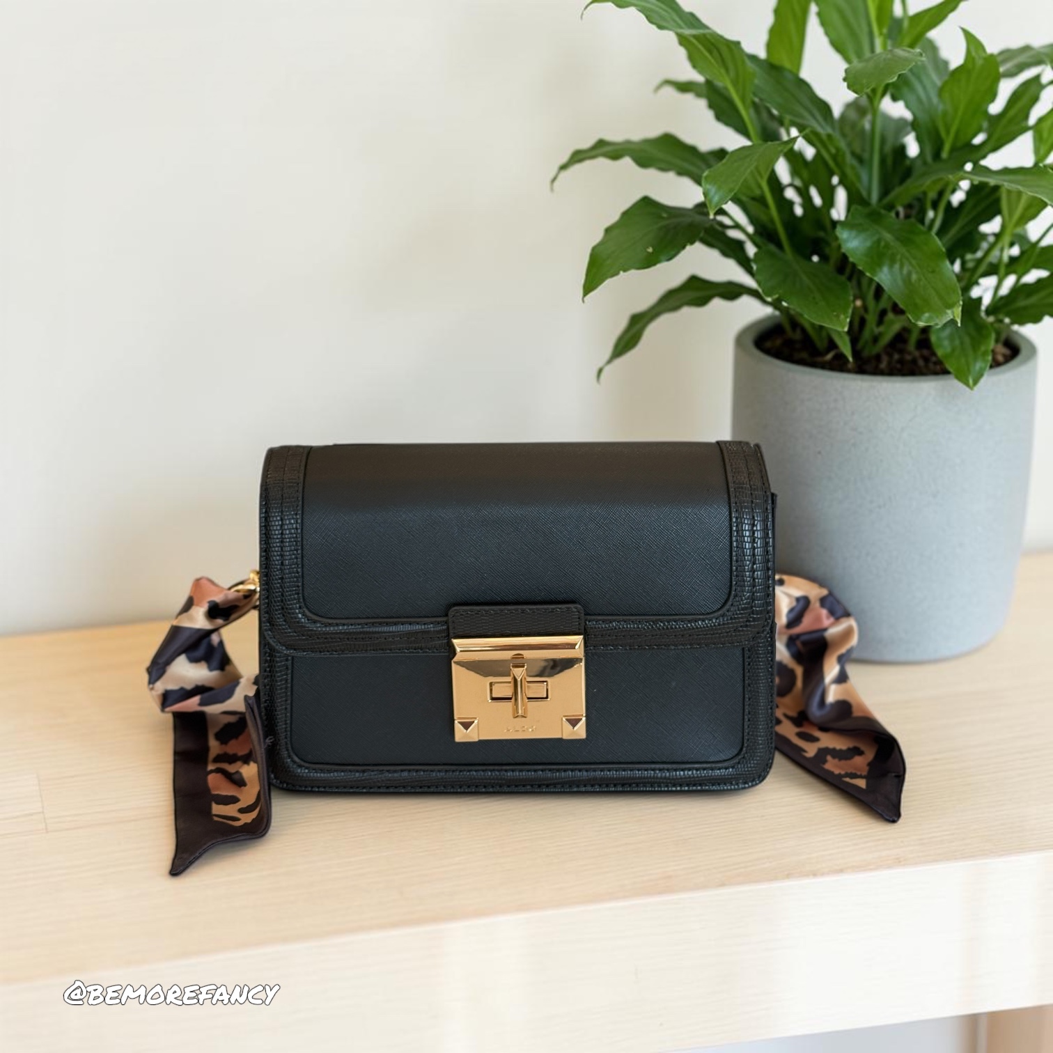 Cartera Aldo Tipo Crossbody Negro bk025