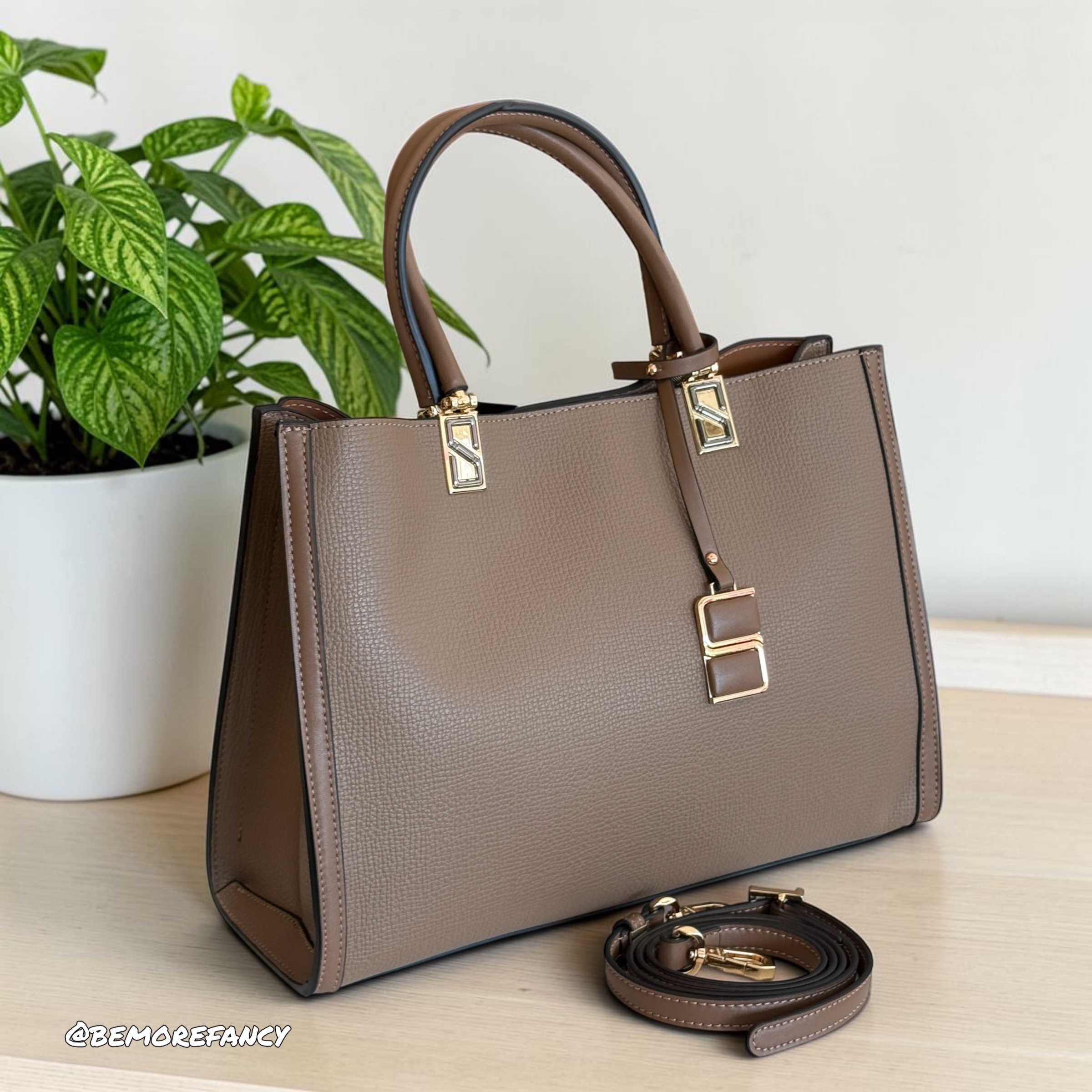 Cartera GZ25021 Ejecutiva Kaki - Imagen 2