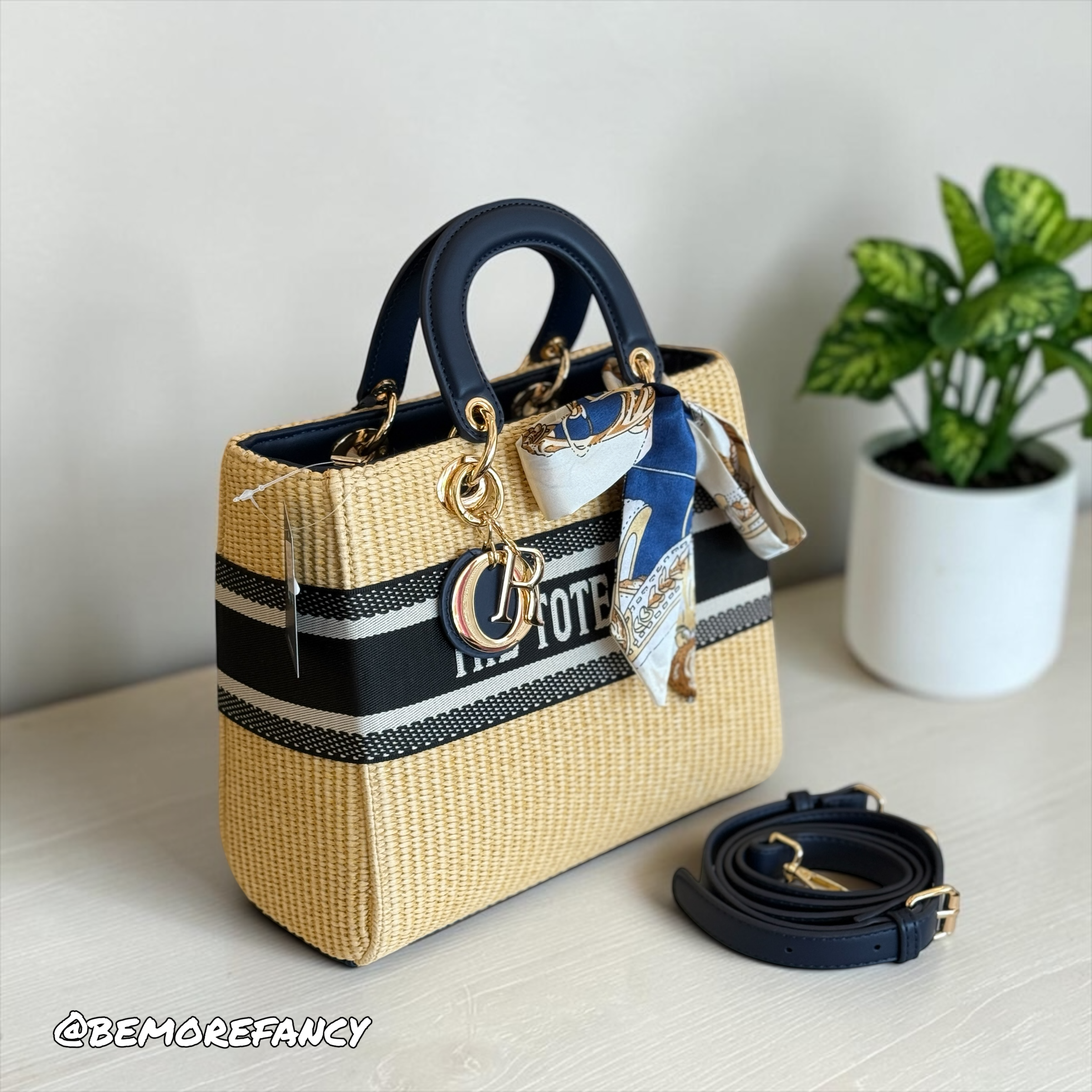 Cartera Mediana ZB1240 BL TG34 - Imagen 2