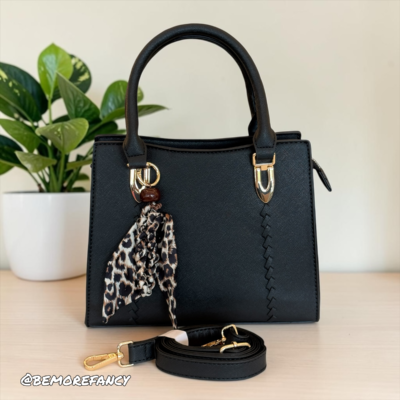 Cartera Compacta La Terre BN2284 Negra