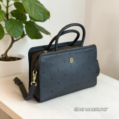 Cartera Tommy Hilfiger XW4950