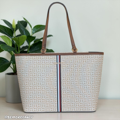 Cartera Tommy Hilfiger XWj374