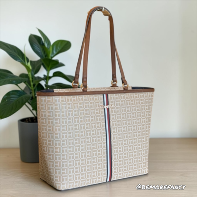 Cartera Tommy Hilfiger XWj374