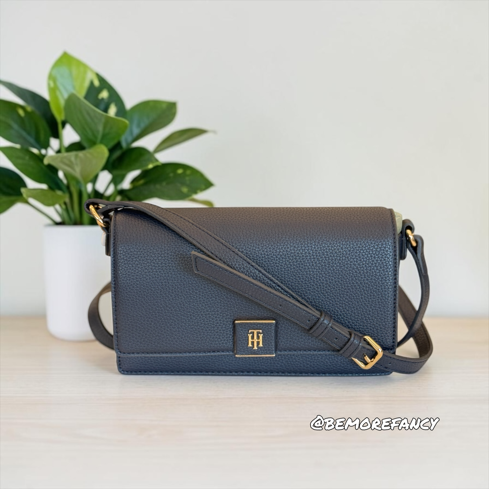 Crossbody Tommy Hilfiger Azul az232