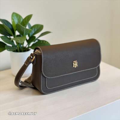 Crossbody Tommy Hilfiger GUD Marron br65