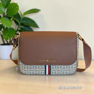 Crossbody Tommy Hilfiger IZL123