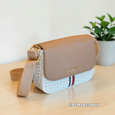 Crossbody Tommy Hilfiger IZL 658