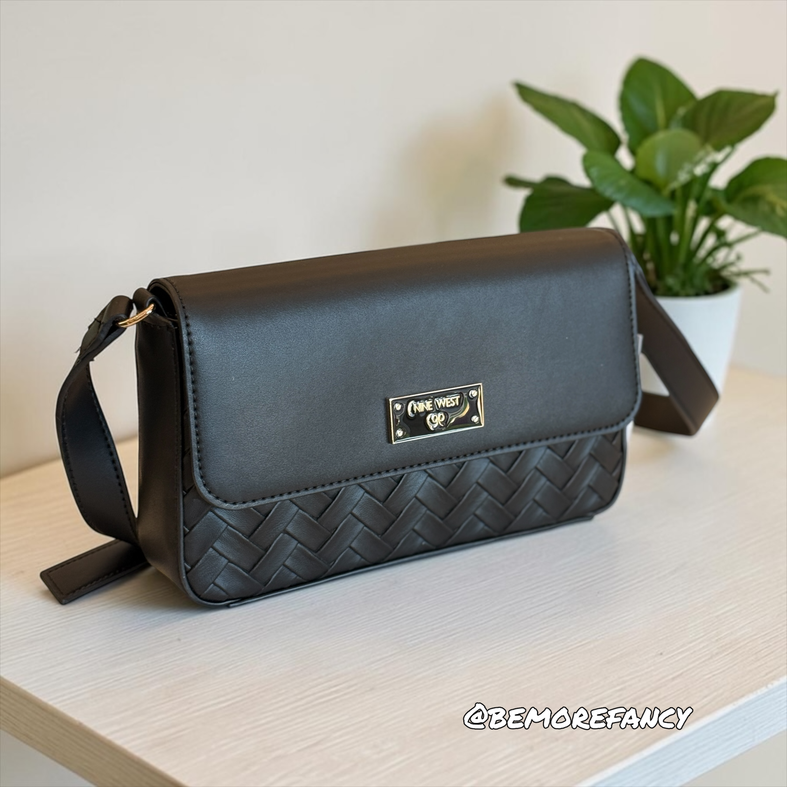 Crossbody Nine West Ledger bk70