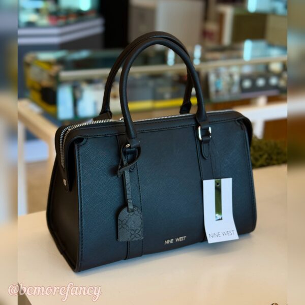 Cartera Nine West 9W Negra