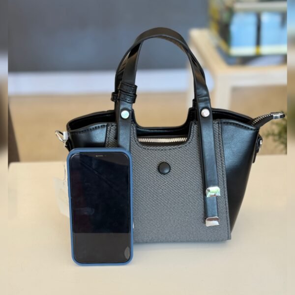 Cartera pequeña M25026 Negra Crossbody