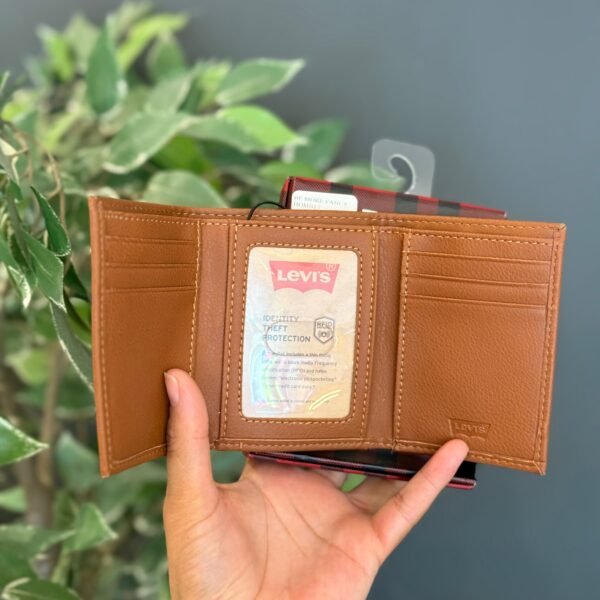 Billetera Levi's Trifold Camel