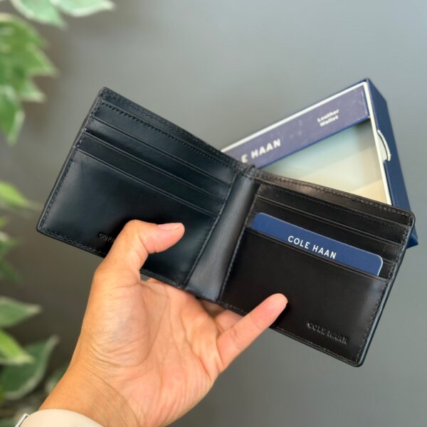 Billetera Cole Haan Bifold Negra Bn