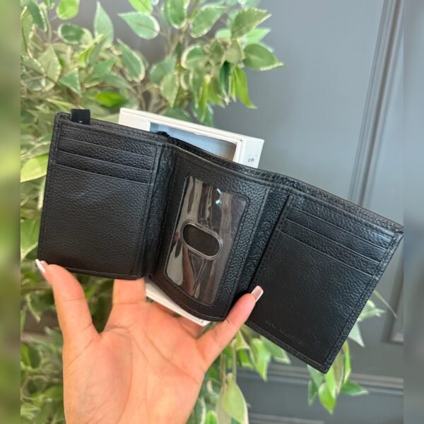 Billetera Calvin Klein Trifold VN Negra