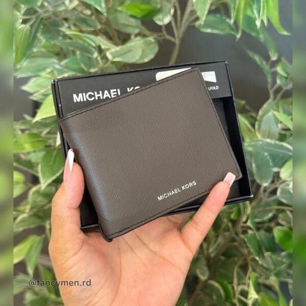 Billetera Michael Kors Marron KJ